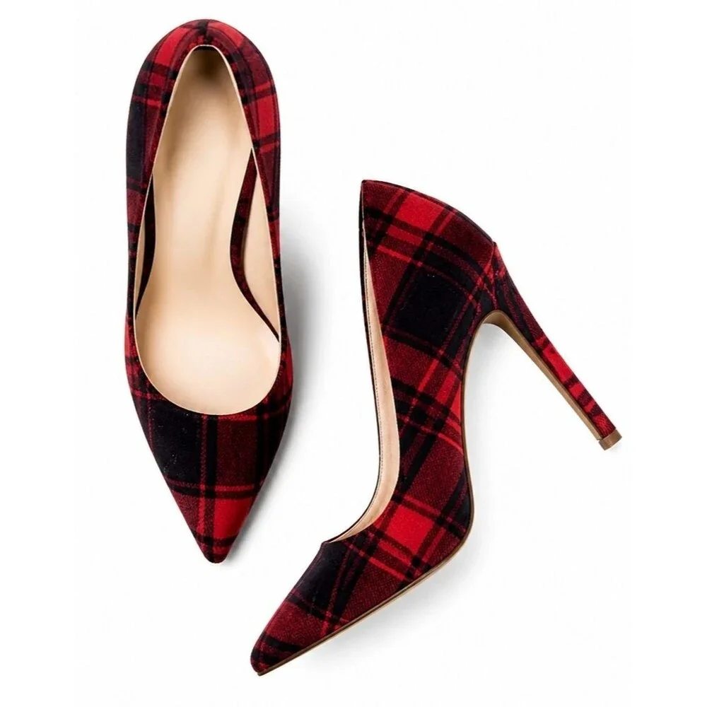 DESIGNER JESSICA SIMPSON RED/BLACK PLAID FABRIC POINTED TOE HIGH HEEL PUMPS 9.M